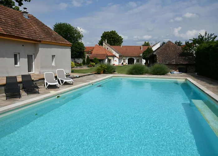 Mestiansky Dom Casa de Campo *